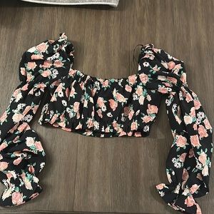Floral crop top - brand new